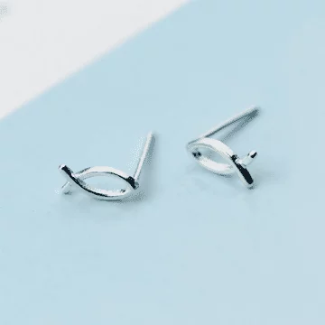 925銀針×鏤空小魚×耳針