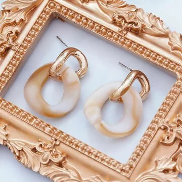 乳白個性鍊條&times;吊墜耳環