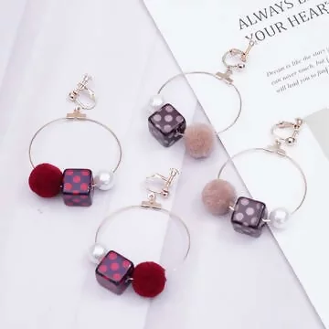 骰子毛球大圓圈×螺旋耳夾×共二色