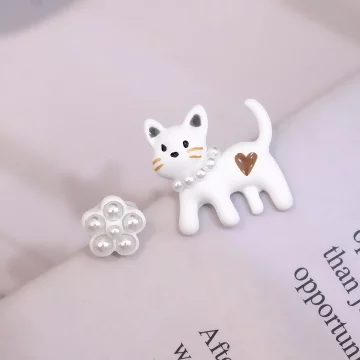珍珠小花白貓×吊墜耳環