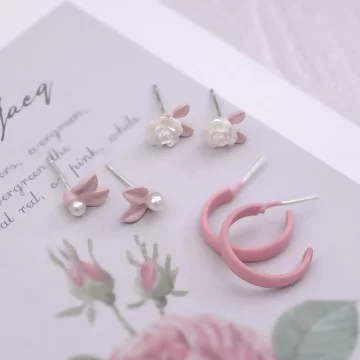 粉C小白玫瑰&times;三套件耳環組