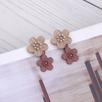 美拉德雙色小花&times;吊墜耳環