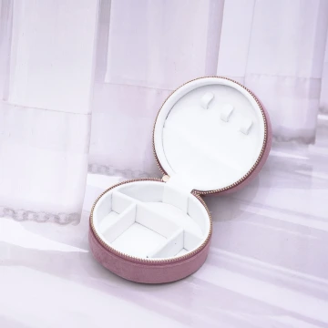 圓形植絨×拉鍊飾品盒×玫紅