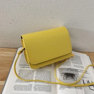 簡約純素面不對稱背帶×斜背包×黃色