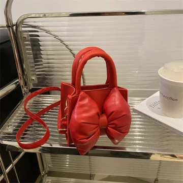 澎澎蝴蝶結小廢包&times;斜背包&times;紅色