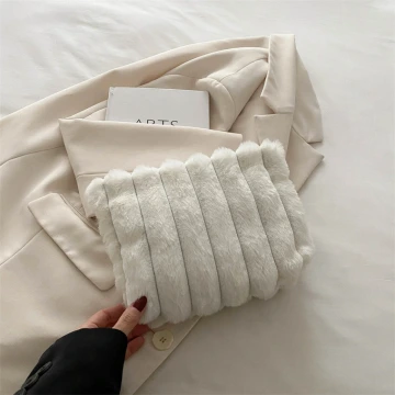 毛絨絨條紋×化妝包×白色