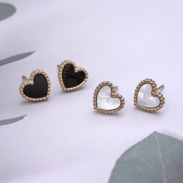 316鋼飾×波點點愛心×耳釘×共二色