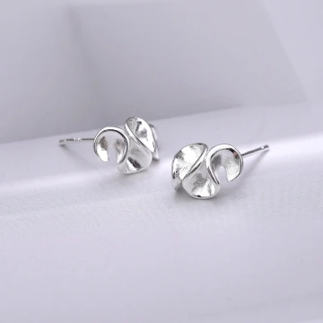 925銀針×荷葉邊×耳針