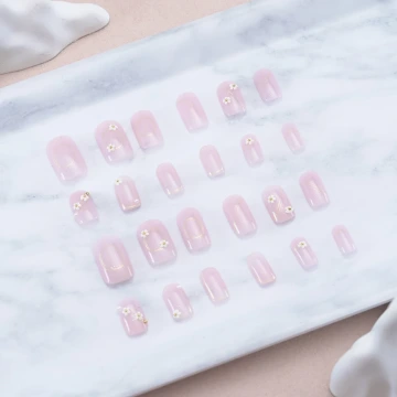 粉嫩冰透小白花亮面&times;穿戴式手指甲片&times;二十四入