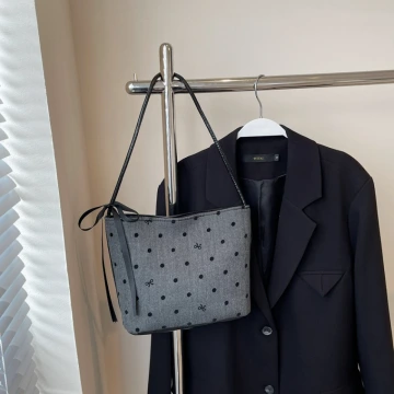 蝴蝶結緞帶小波點×肩背包