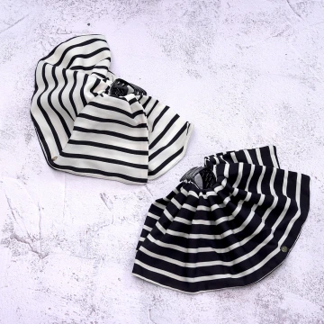 黑白條紋布藝&times;小抓夾&times;共二色