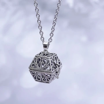 鏤空雕花寶箱&times;百寶盒&times;長項鍊