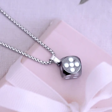 黑色金屬骰子×長項鍊