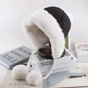 空氣菱格紋仿貂毛×毛帽×黑色