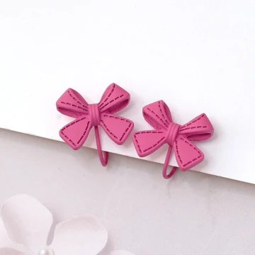 桃紅塗鴉蝴蝶結&times;蚊香盤U型耳夾