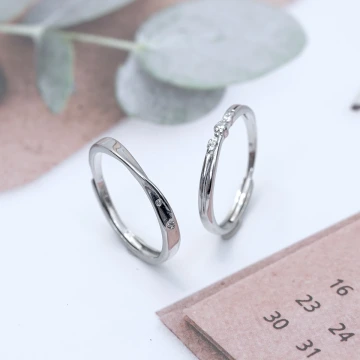 不了情&times;情侶對戒