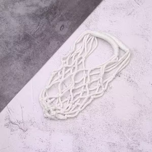 素色鏤空網編×飲料水瓶提袋×白色