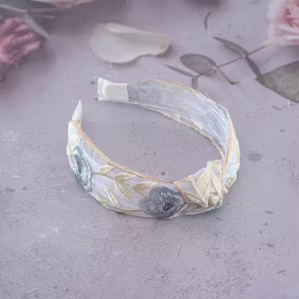 扭結鵝黃藍花刺繡×髮箍