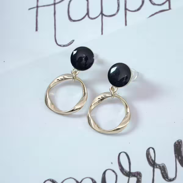 黑圓圈不規則外框×吊墜耳環