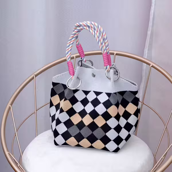 灰黃菱格&times;針織手提袋