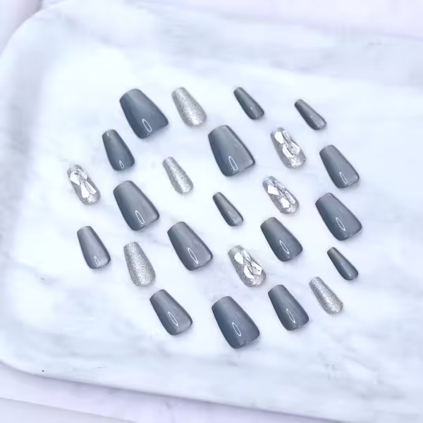 銀藍貓眼閃鑽亮面×穿戴式手指甲片×二十四入