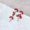 梅映紅扇&times;不對稱吊墜耳環-第1張