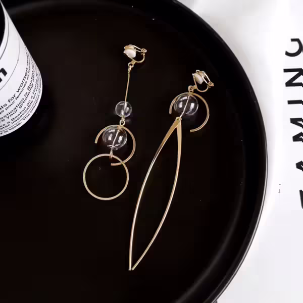 C字幾何氣泡球×不對稱軟墊三角耳夾-第1張