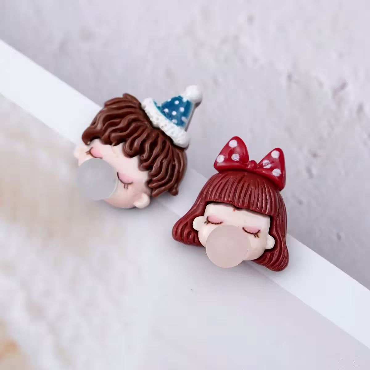 男孩女孩吹泡泡&times;不對稱吊墜耳環-第1張