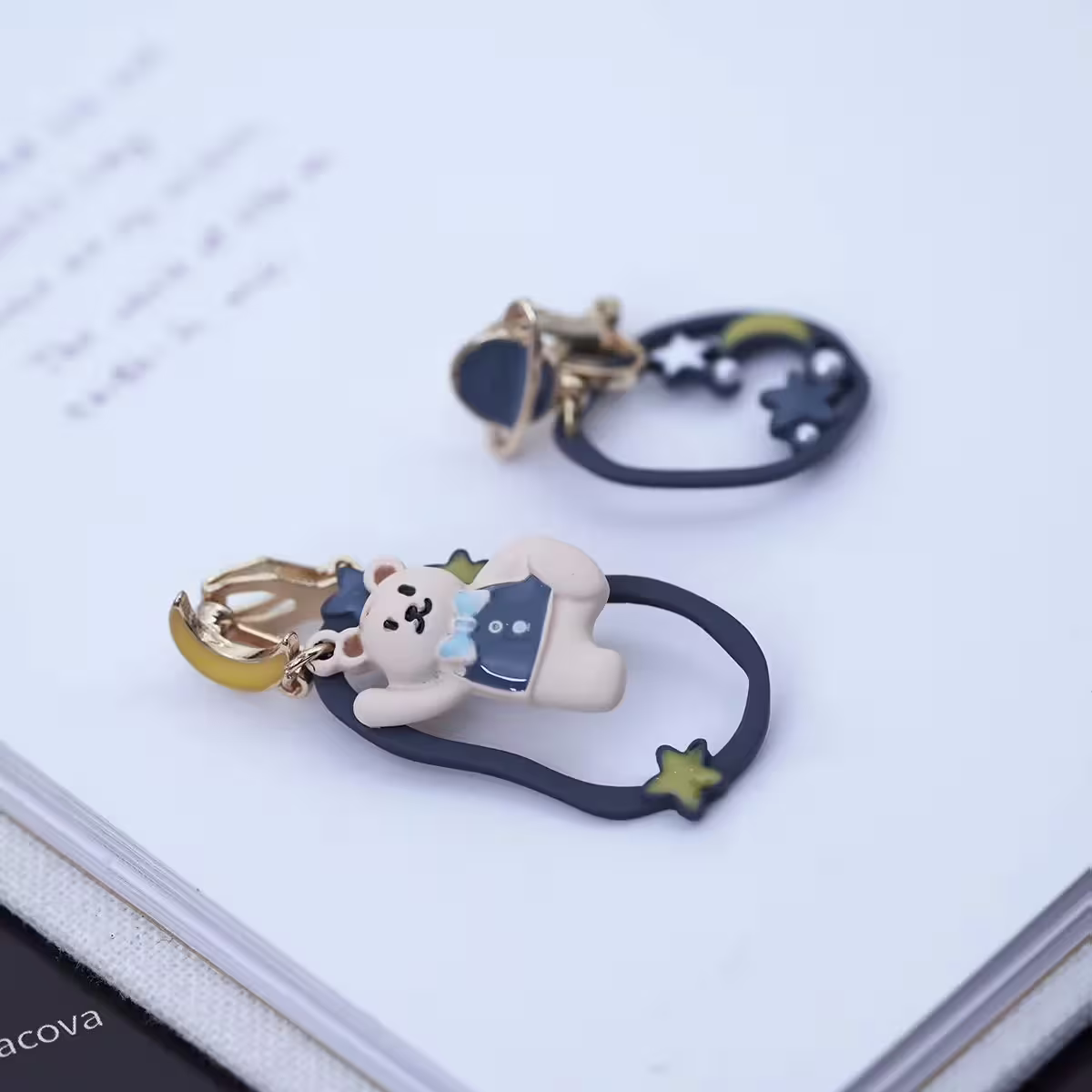 星球飛天小熊×不對稱三角耳夾-第4張