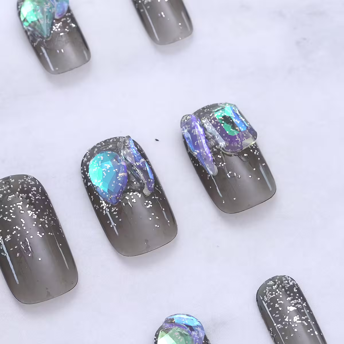 鐵灰冰晶閃光亮面×穿戴式手指甲片×二十四入-第3張