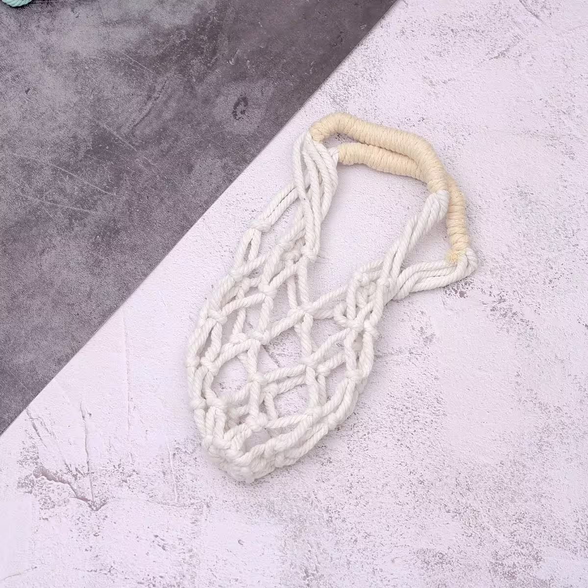 撞色鏤空網編×飲料水瓶提袋×黃白-第1張