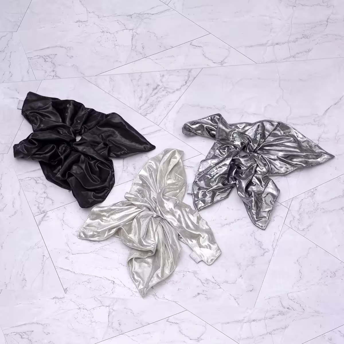 科技液態金屬感×大腸圈髮束×共三色-第1張