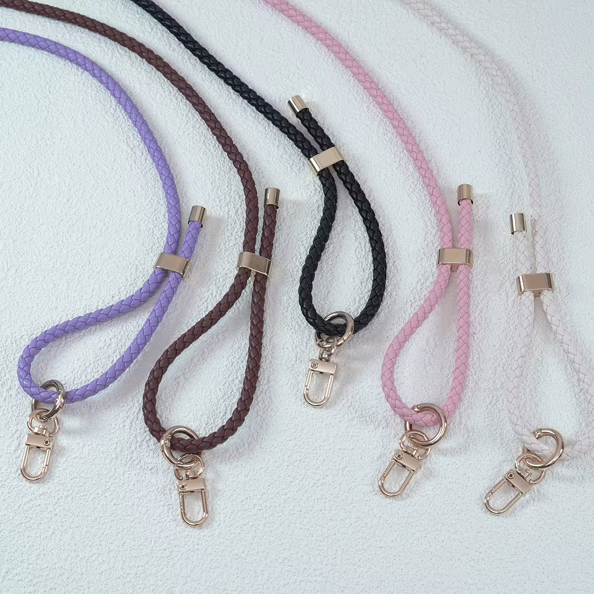 皮革編織×長度可調×手機斜背雙勾掛繩×棕咖-第1張