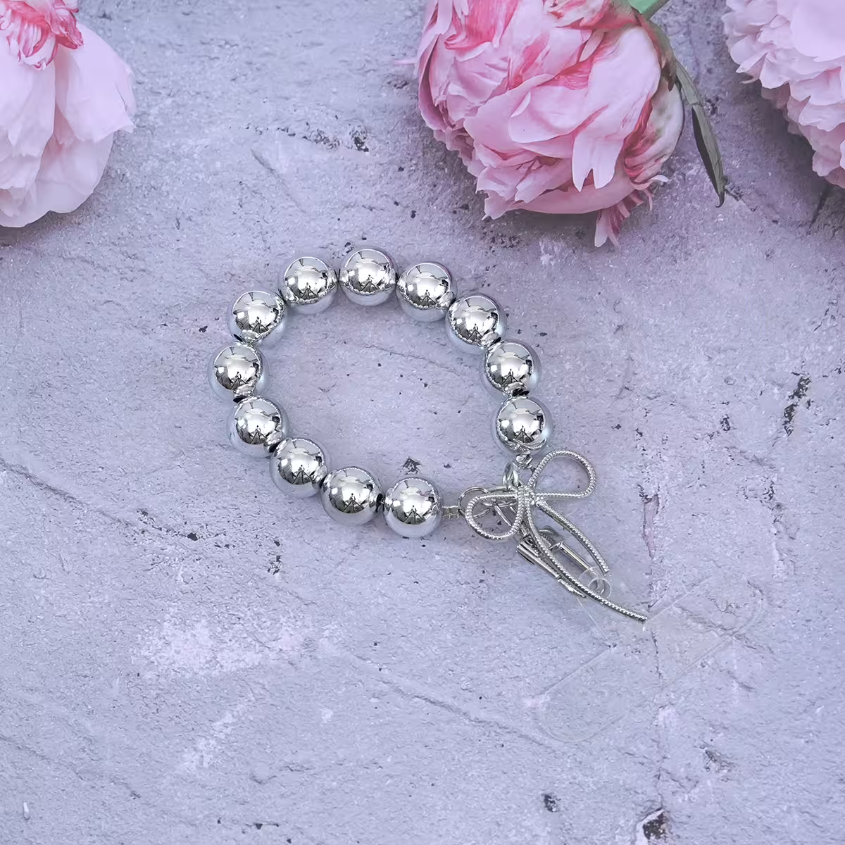 大銀珠細線蝴蝶結×手機掌上掛繩-第1張