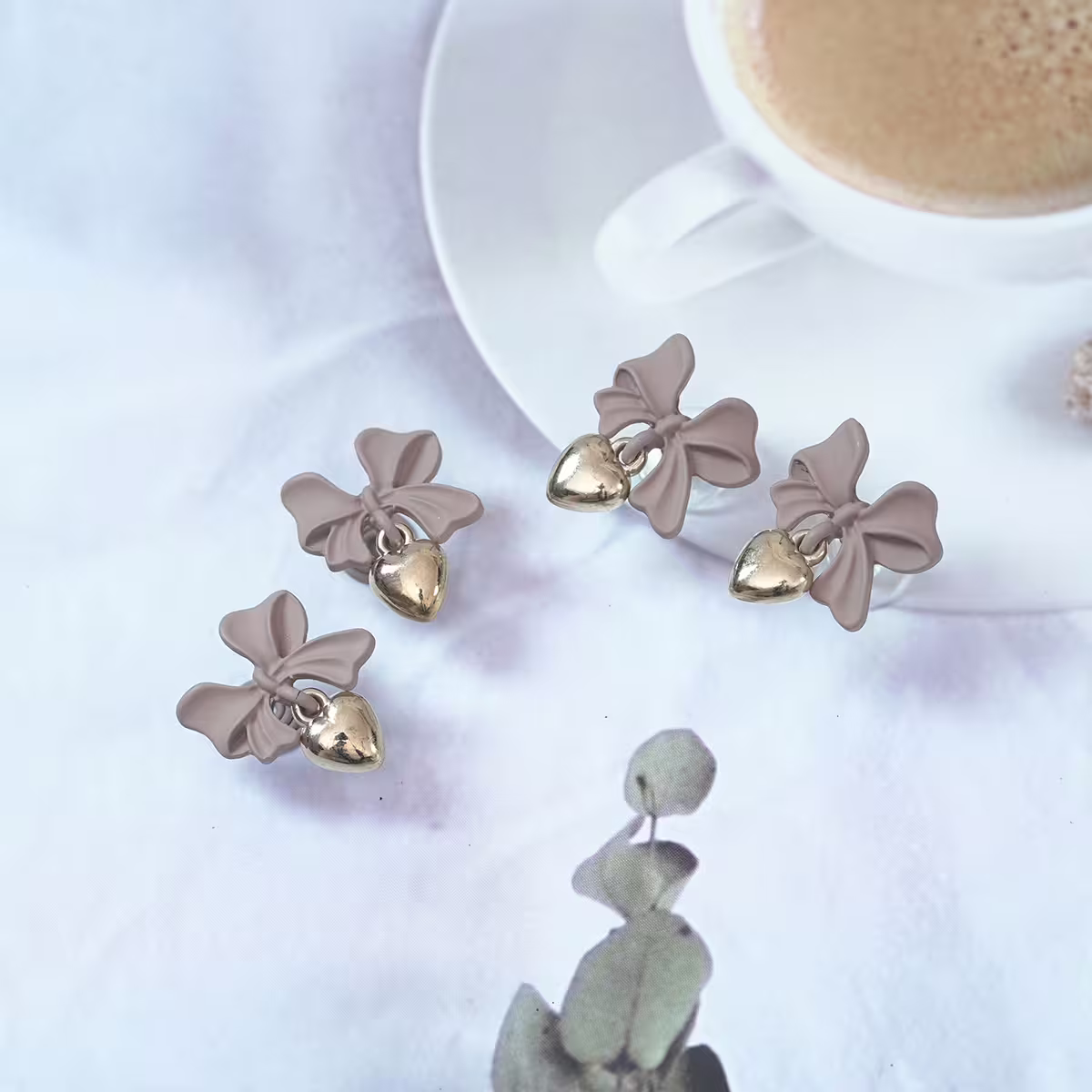 棕咖領結金色愛心×蚊香盤U型耳夾-第5張