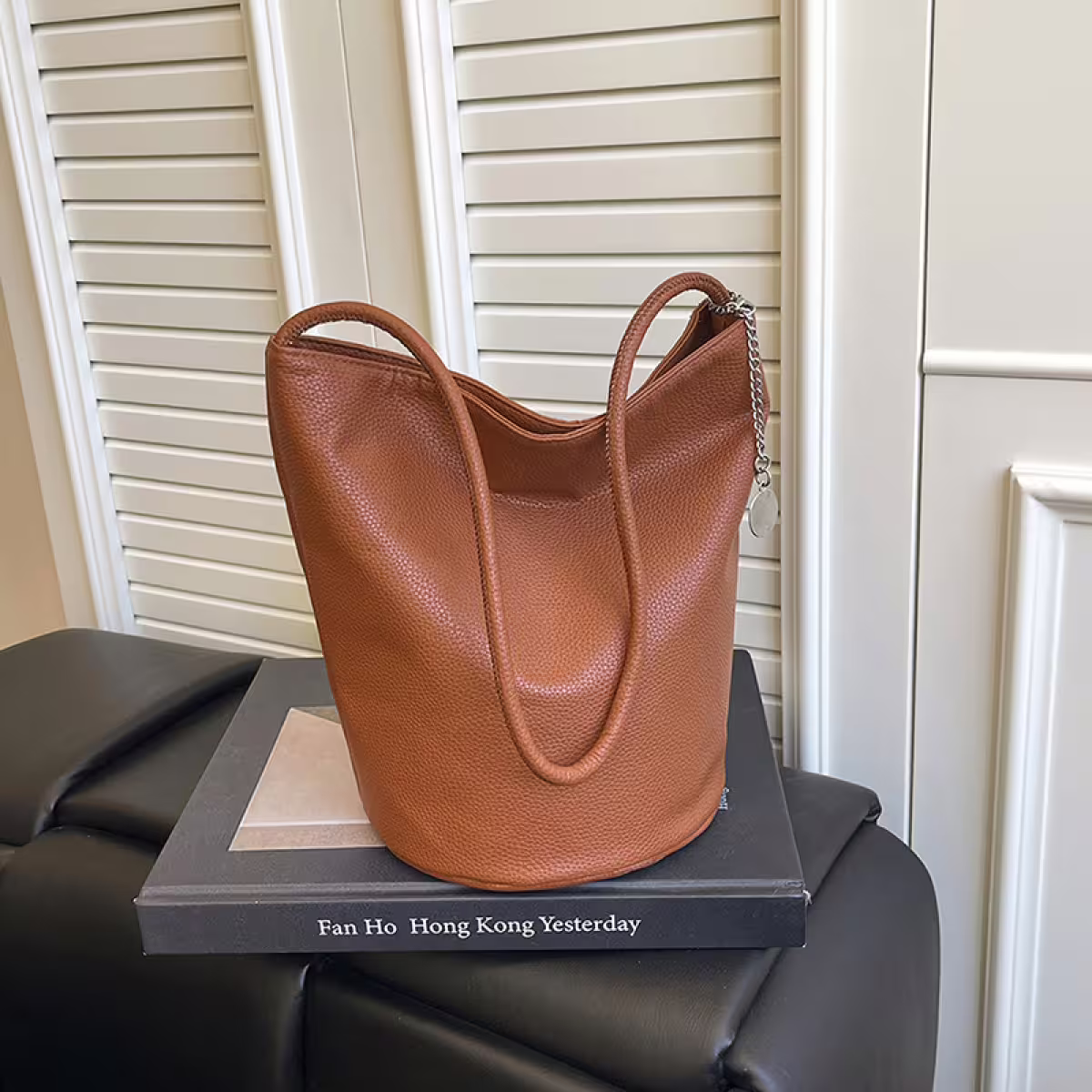 皮革圓身水桶包×肩背包×棕咖-第2張