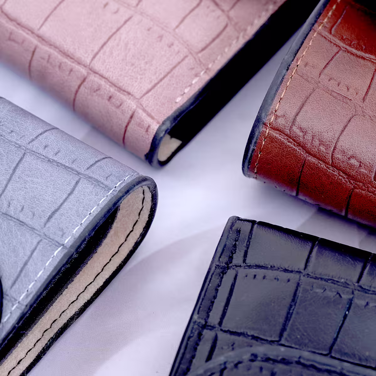 小鹿珍珠鱷魚紋皮革×三折短皮夾×藍色-第6張