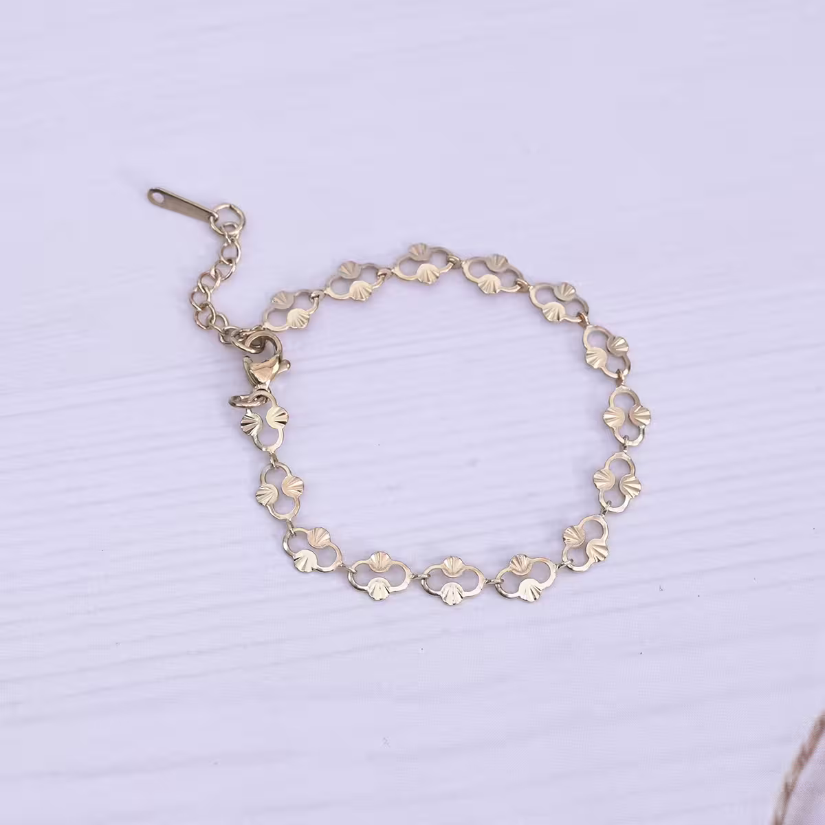 316鋼飾×香吻壓花紋 ×手鍊×金色-第3張