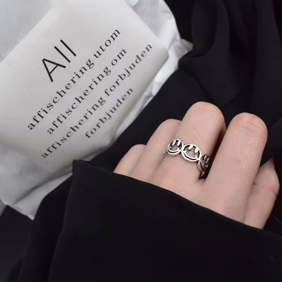 笑臉排列鏤空晶鑽&times;開口戒指&times;共二色-第5張