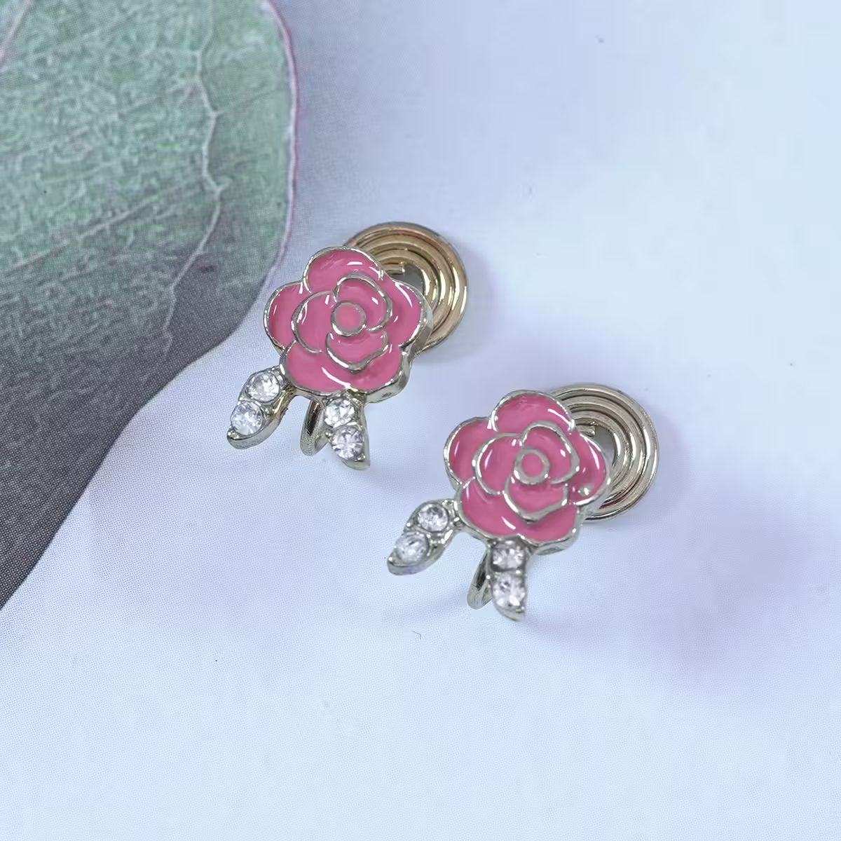 薔薇之名×蚊香盤U型耳夾-第1張