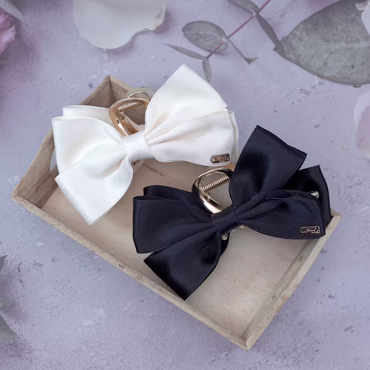 雙面緞帶蝴蝶結&times;鯊魚夾&times;共二色-第1張