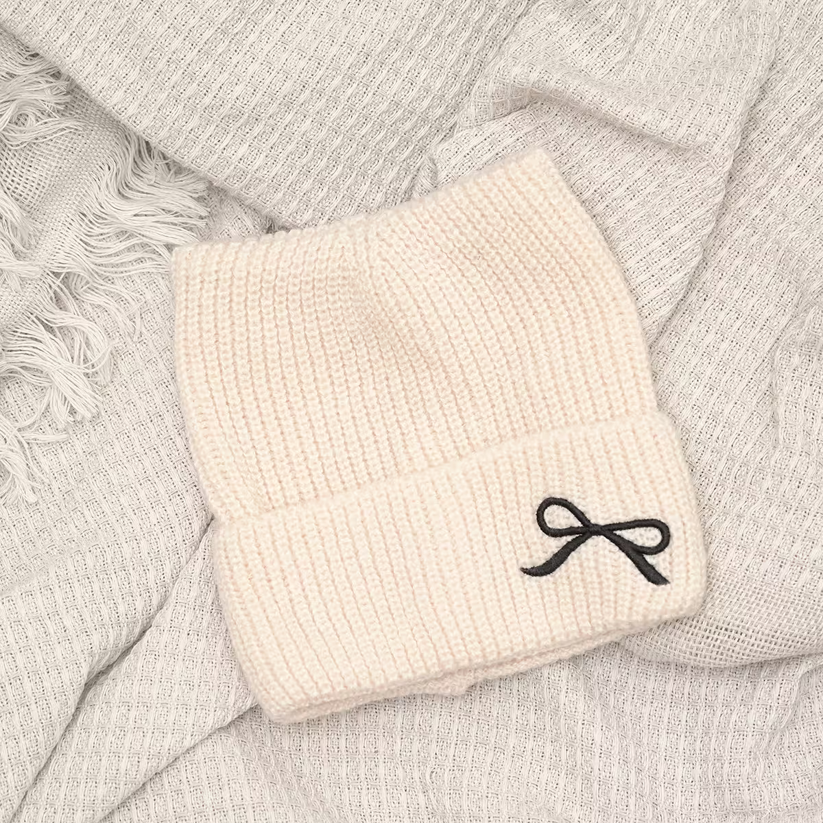 平頭俏貓耳蝴蝶結&times;毛帽&times;米白-第3張