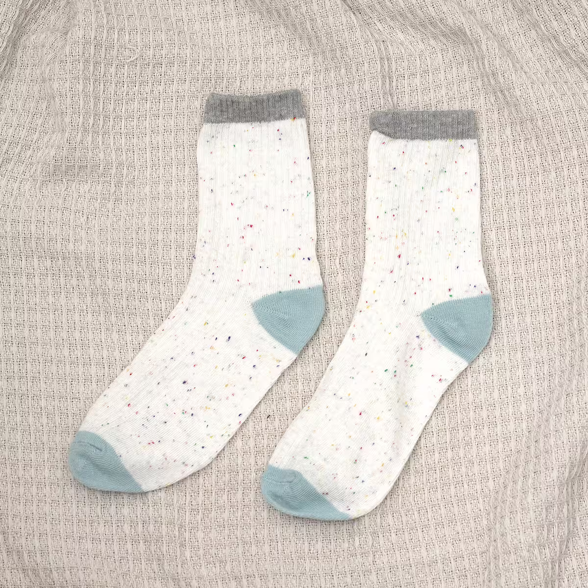 藍灰少女心&times;中筒襪&times;四雙套件襪子組-第5張