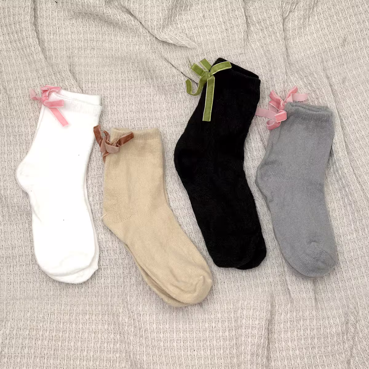 蝴蝶結毛襪&times;中筒襪&times;四雙套件襪子組-第1張