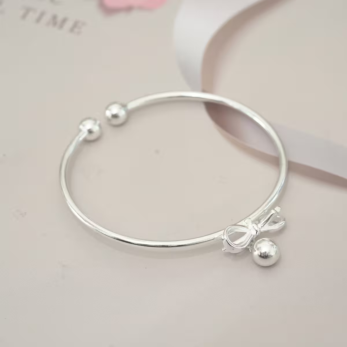 925銀飾&times;蝴蝶領結小鈴鐺&times;開口手環-第3張