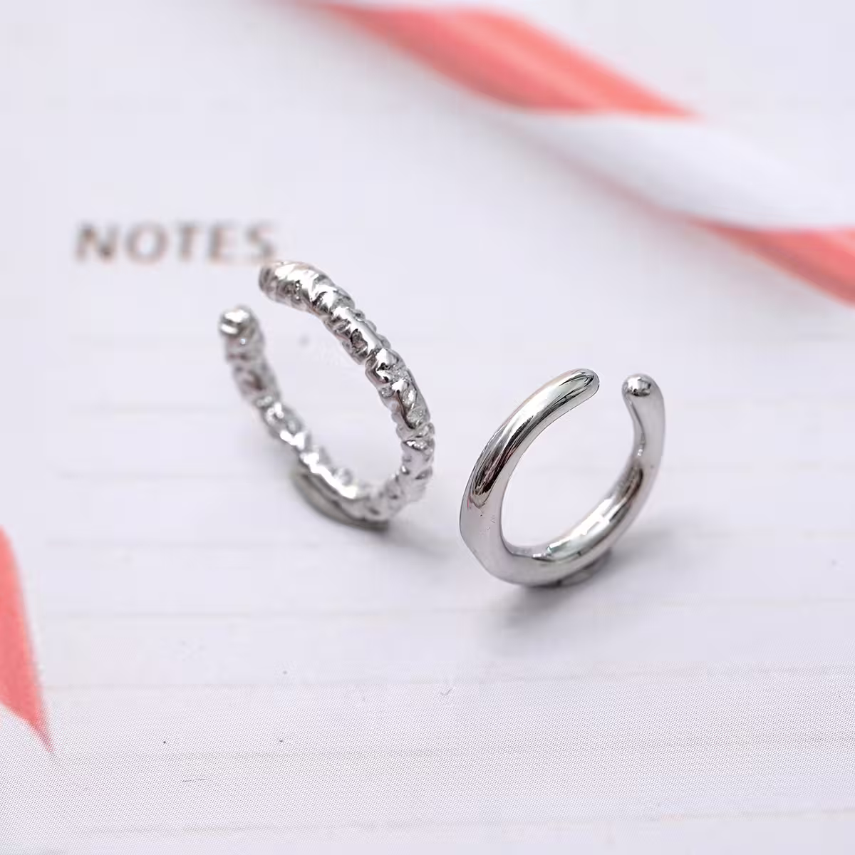 極簡斑斕波紋&times;不對稱U型耳骨夾-第3張