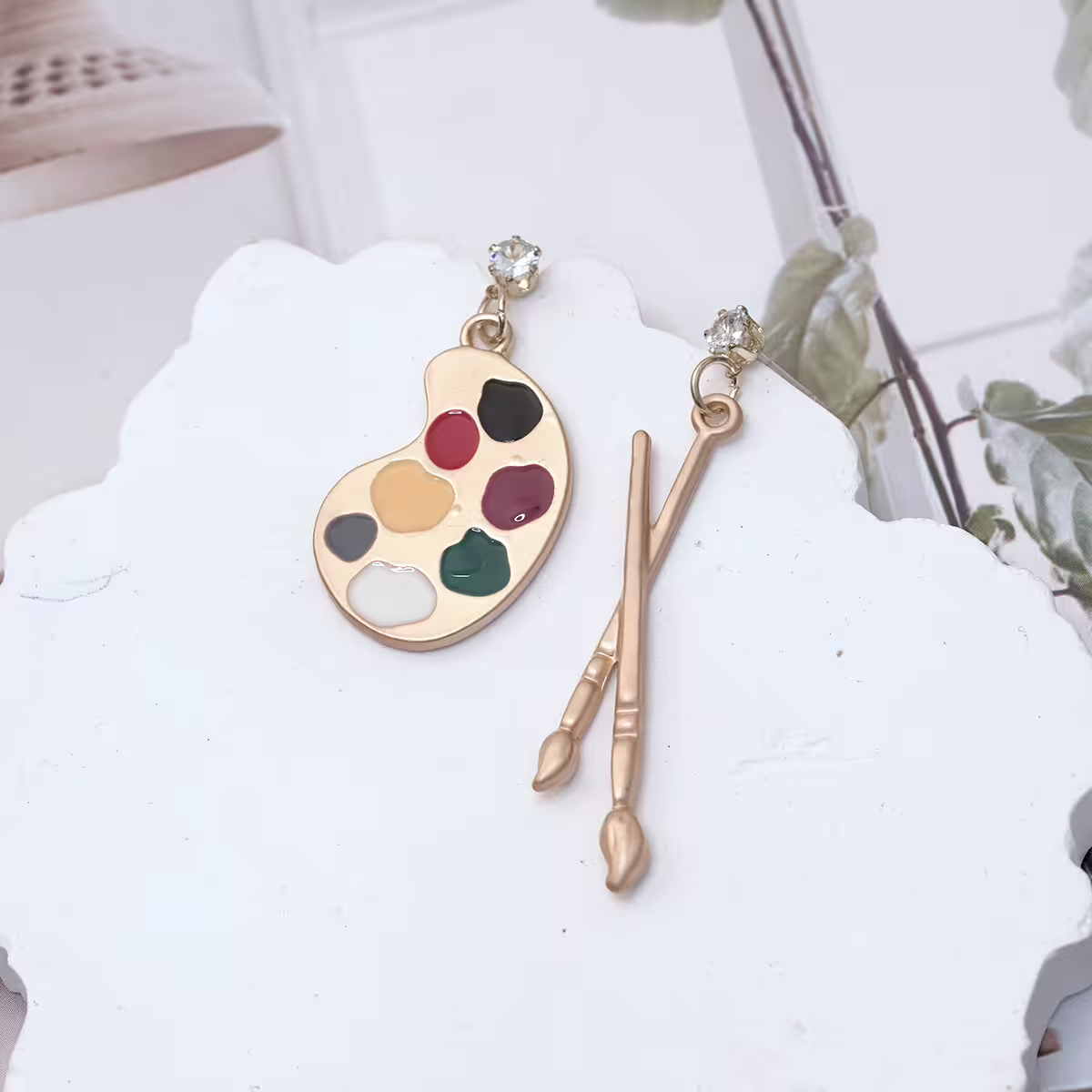 小畫家&times;不對稱吊墜耳環-第1張