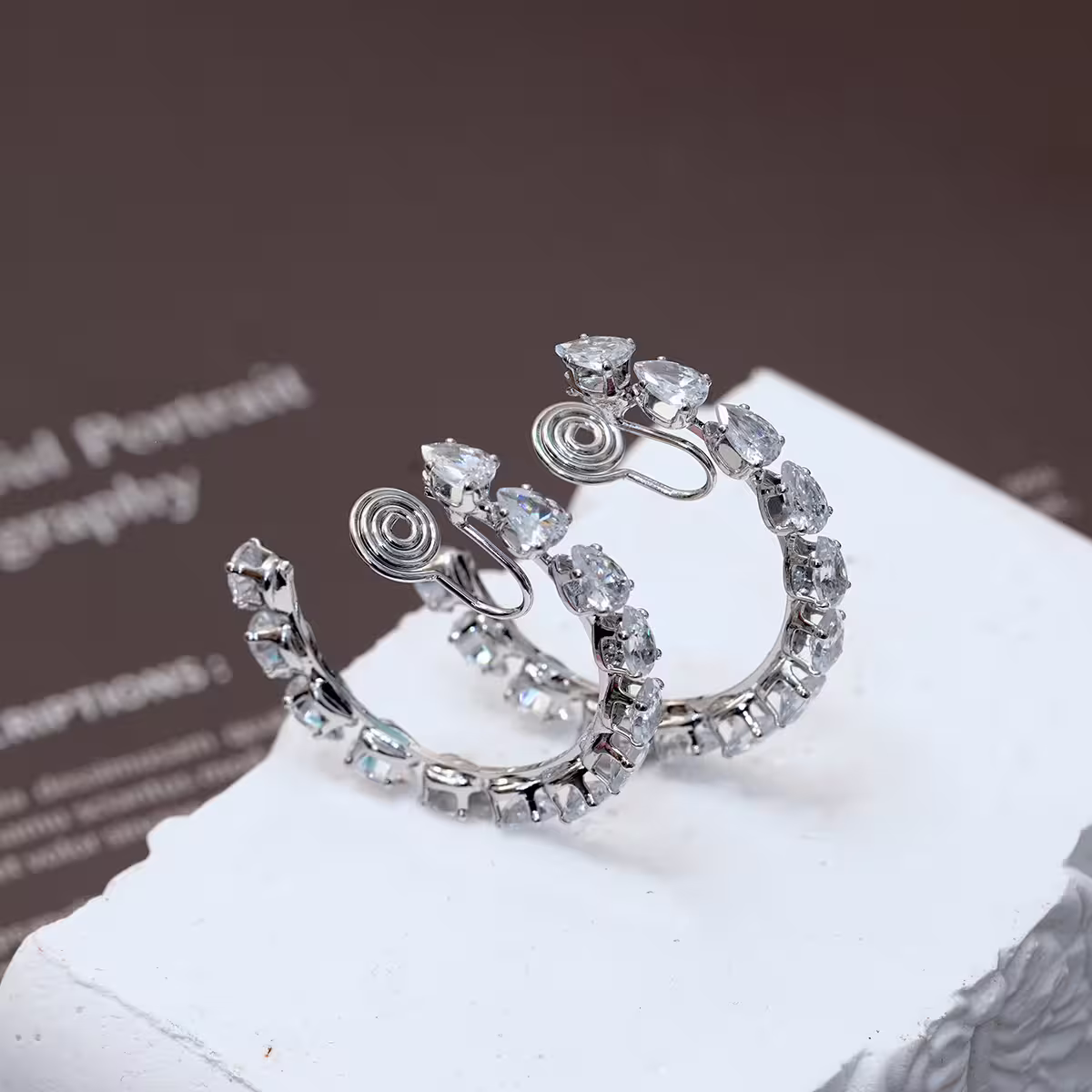 鑲鑽圓環&times;蚊香盤U型耳夾-第1張