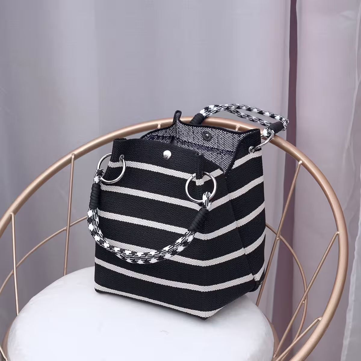 黑線條紋&times;針織手提袋-第3張