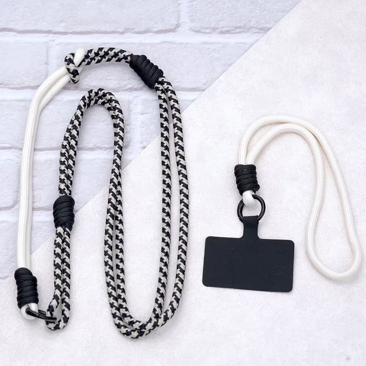 可延長運動風撞色&times;手機斜背&腕帶&times;兩用掛繩&times;黑白千鳥-第2張